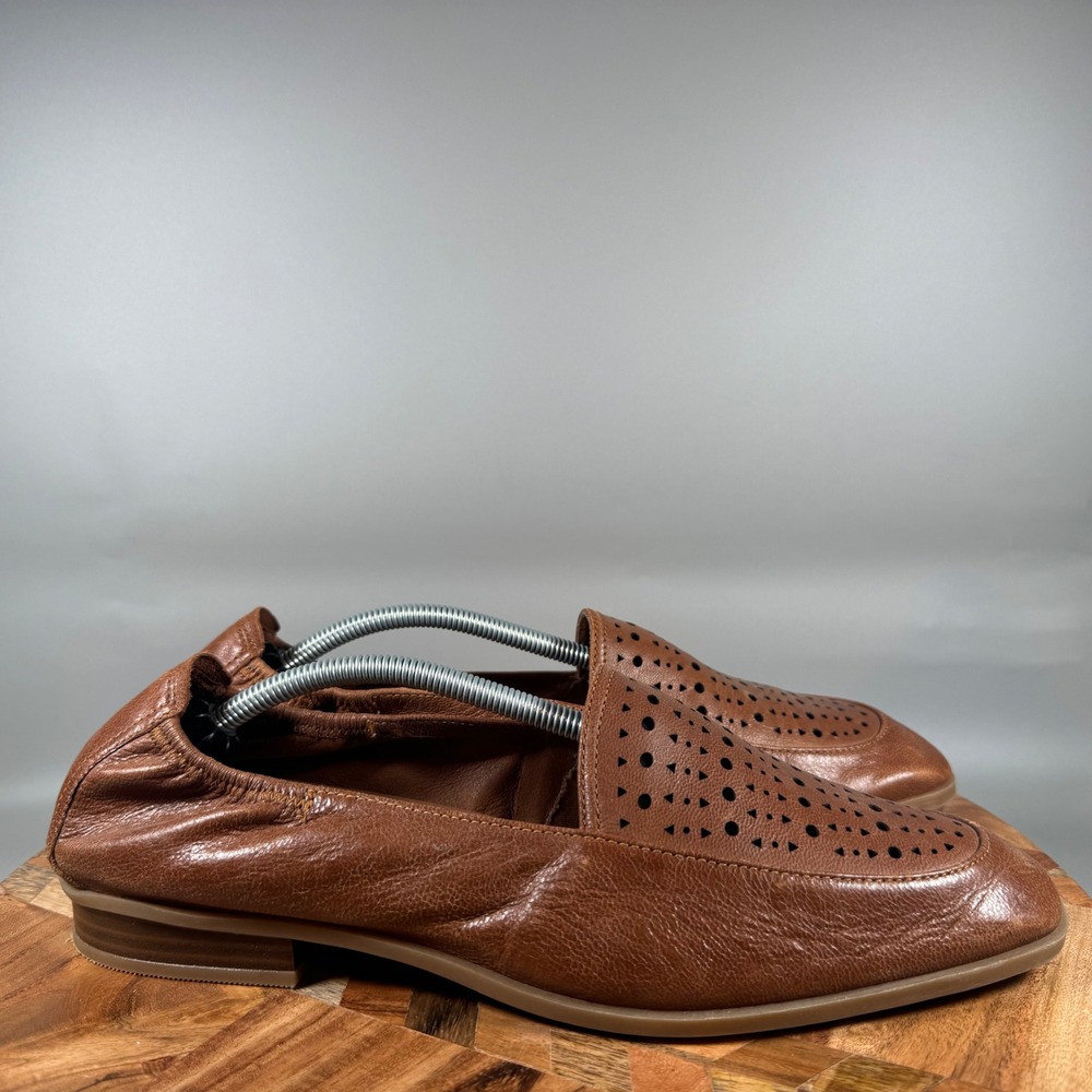 Clarks Sarafyna Iris Women Brown‎ Leather Perforated Loafer Flats Shoes Size 11